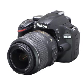 Used Nikon D3200 Inc 18-55mm VR