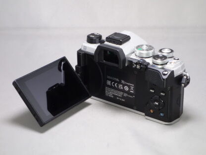 Used OM System OM-5 Body (Mirrorless Camera) - Image 2